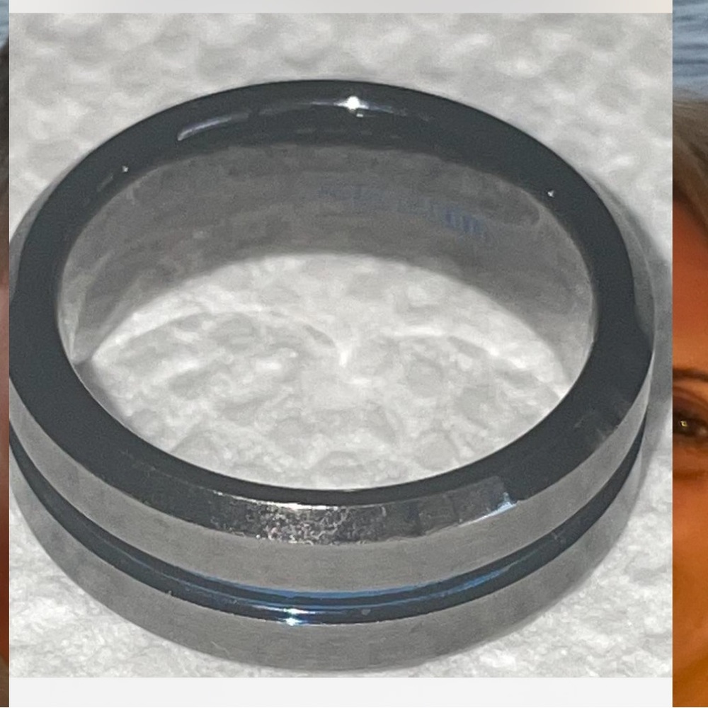 Men's Ring with Blue Inlay - Picture 6 of 12